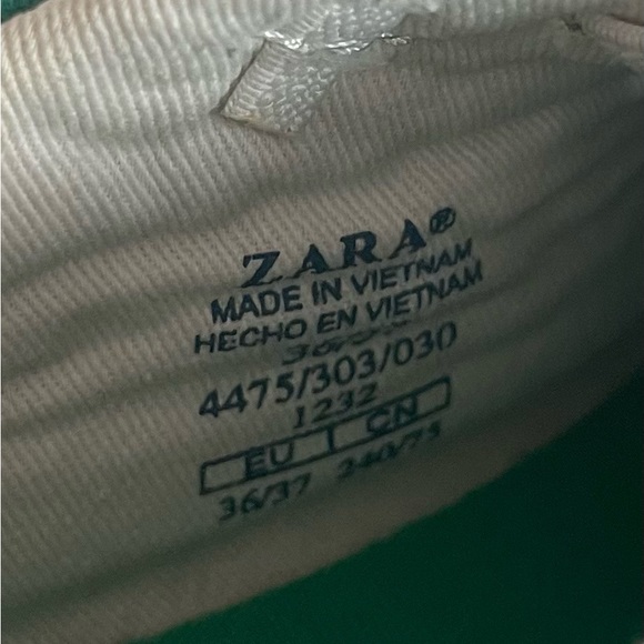 NWT Zara unisex sneakers size 6 - Picture 6 of 7
